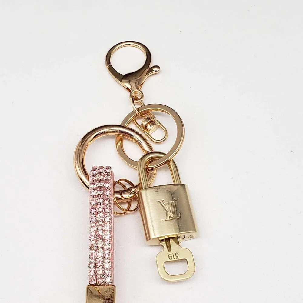 Authentic Louis Vuitton Gold Lock 🔒 Keychain Bag Unbranded Hello Kitty Charm LV